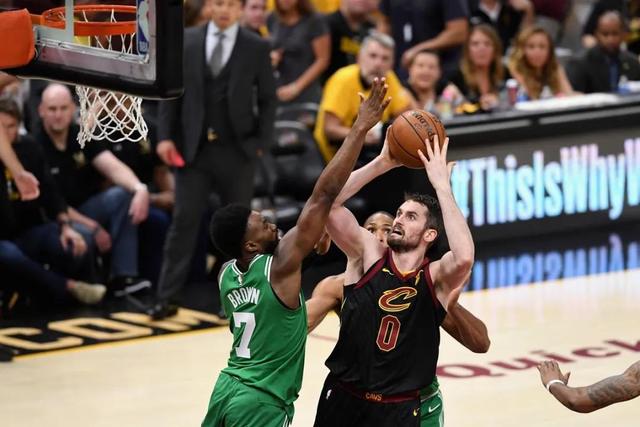 哈登24分快船大胜独行侠 奇才力克黄蜂止3连败